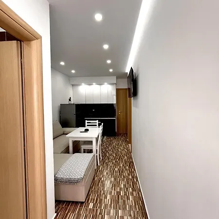 Apartment Kam In The Center Vlore