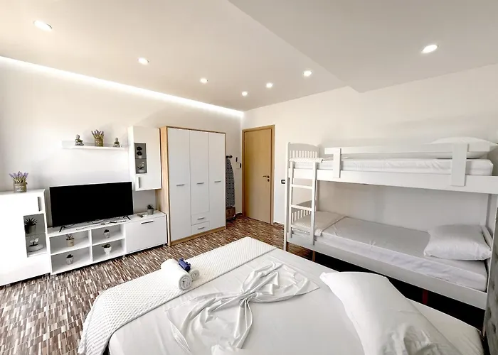 Kam In The Center Appartement Vlorë